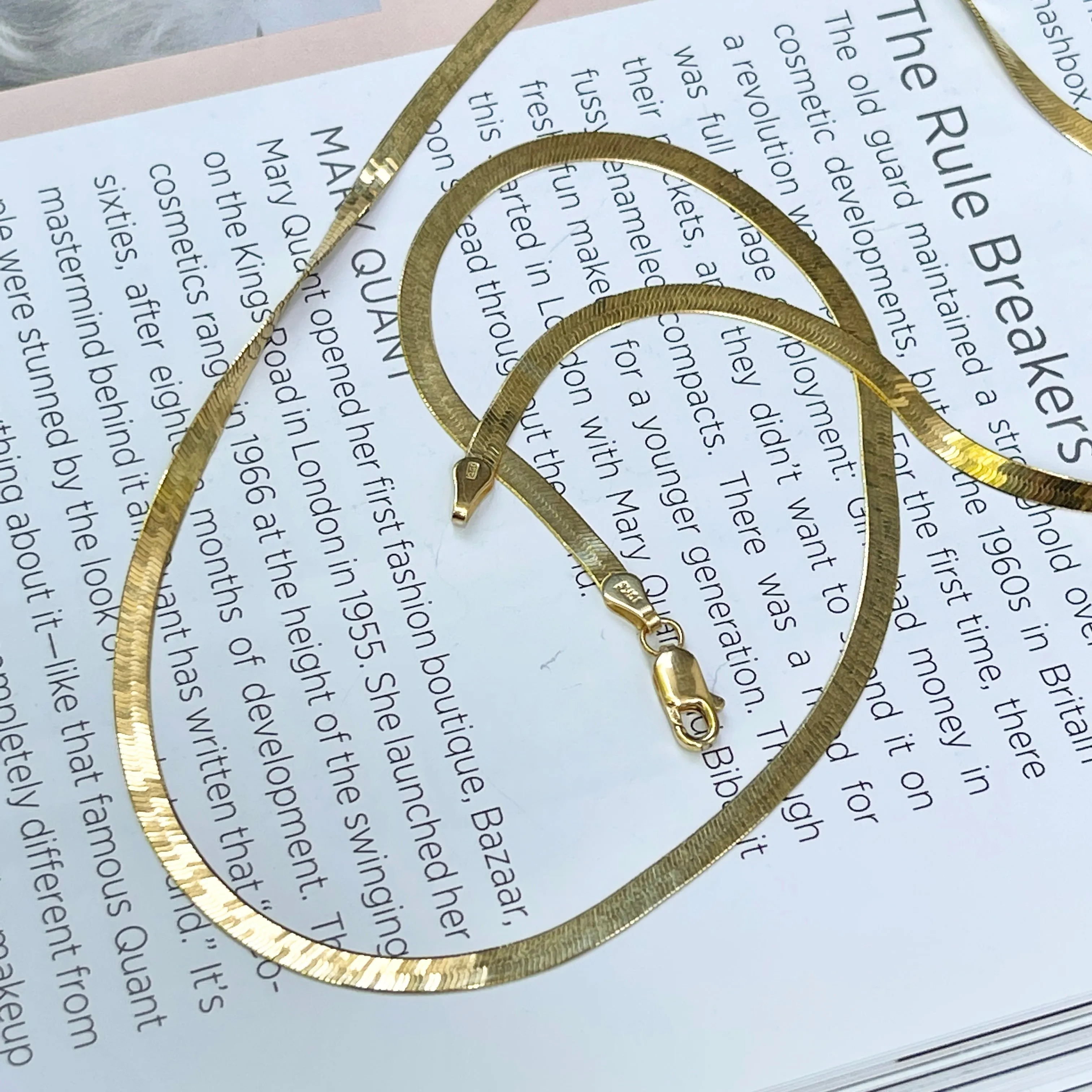 10KT Yellow Gold Flat 3mm Herringbone Chain Necklace