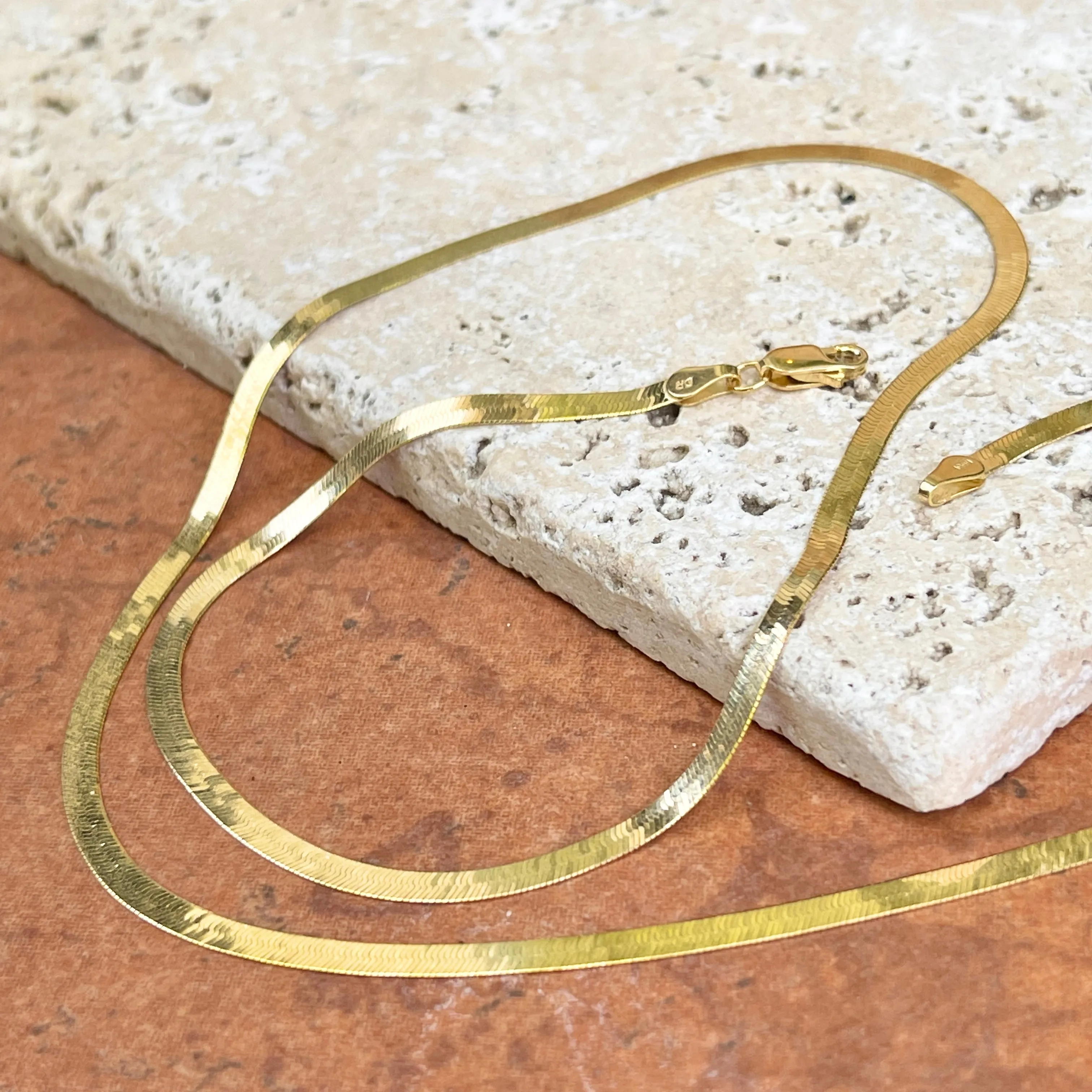 10KT Yellow Gold Flat 3mm Herringbone Chain Necklace