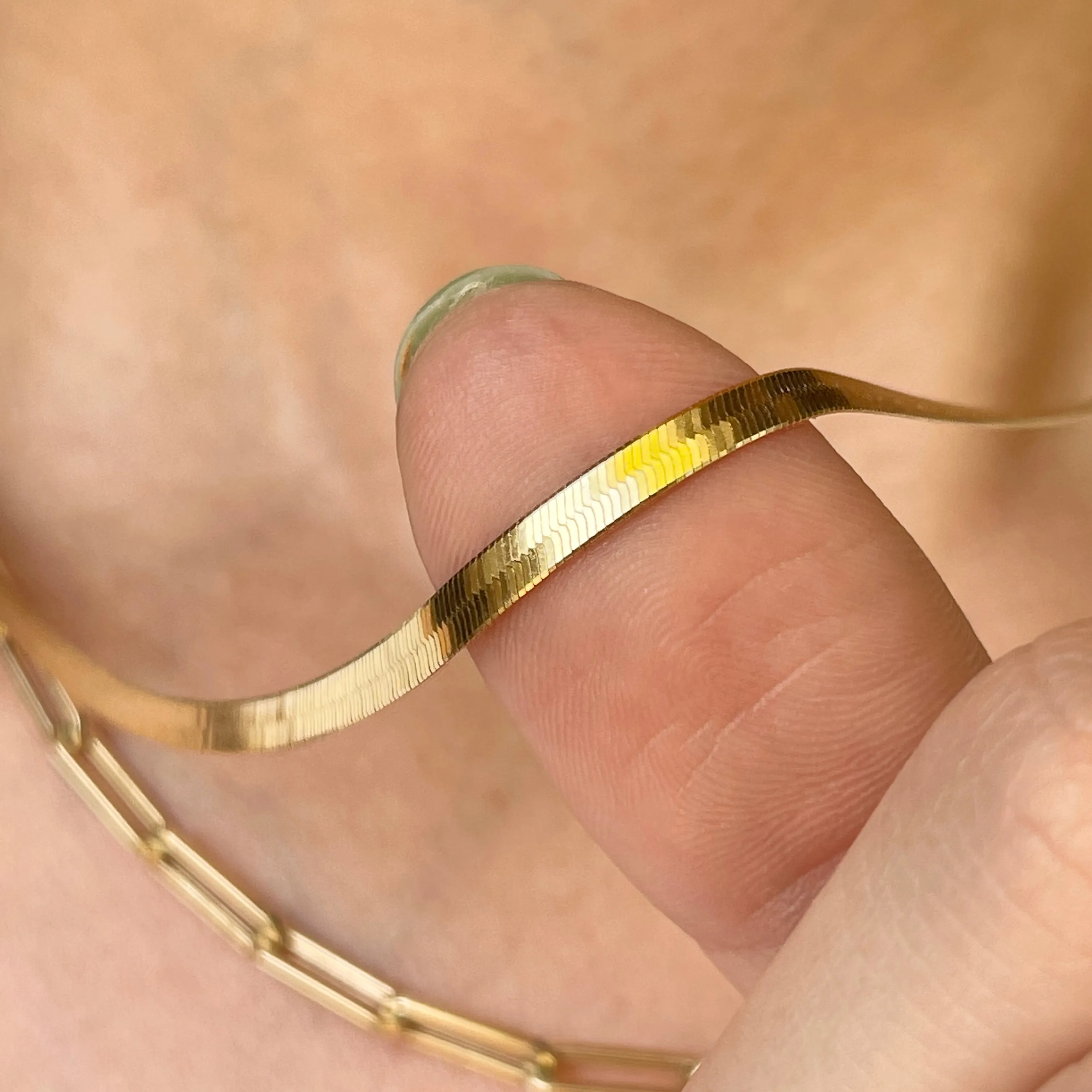 10KT Yellow Gold Flat 3mm Herringbone Chain Necklace