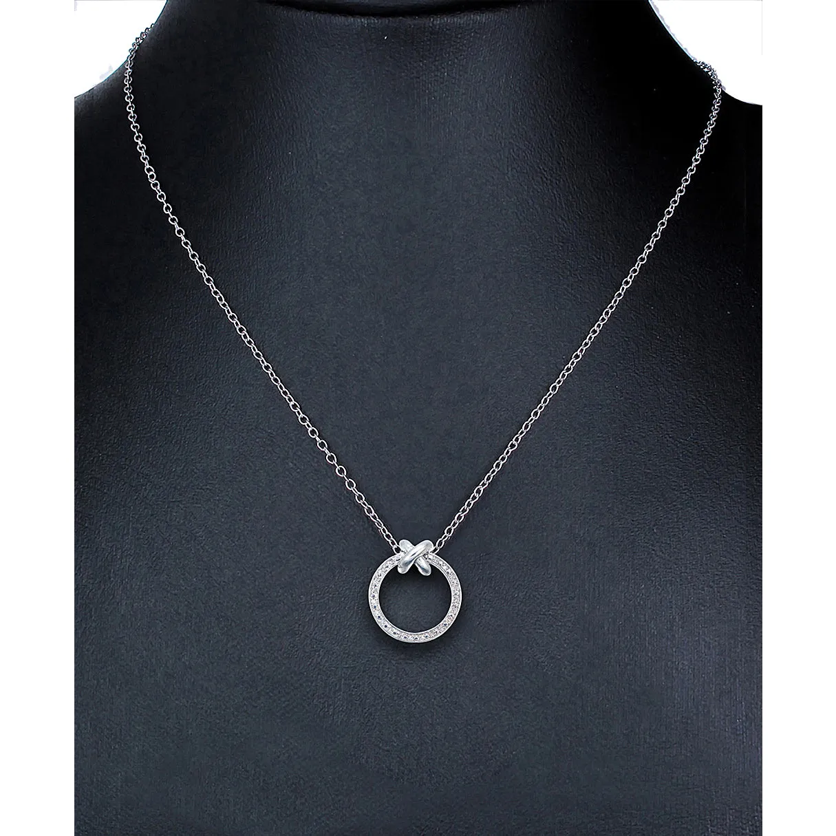 1/10 cttw Diamond Circle Knot Pendant Necklace in Sterling Silver