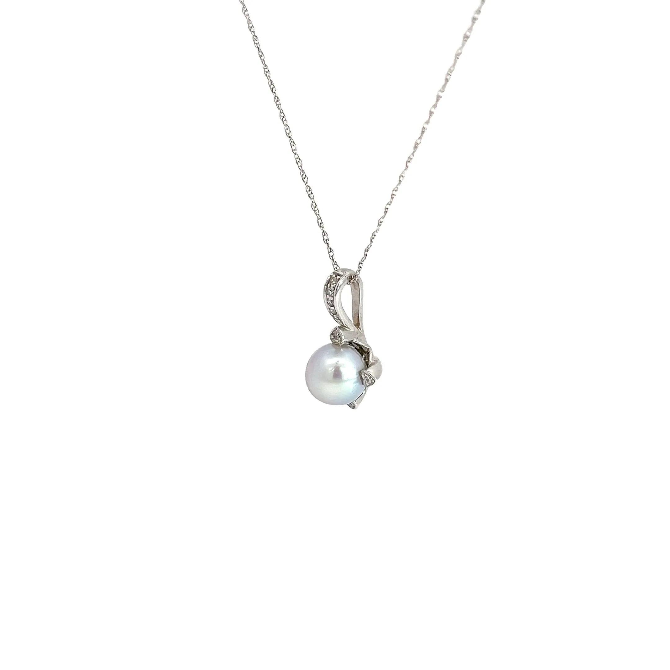 14k white gold .10ct H SI1 Round diamond and South Sea Water Gray pearl 7.5mm necklace