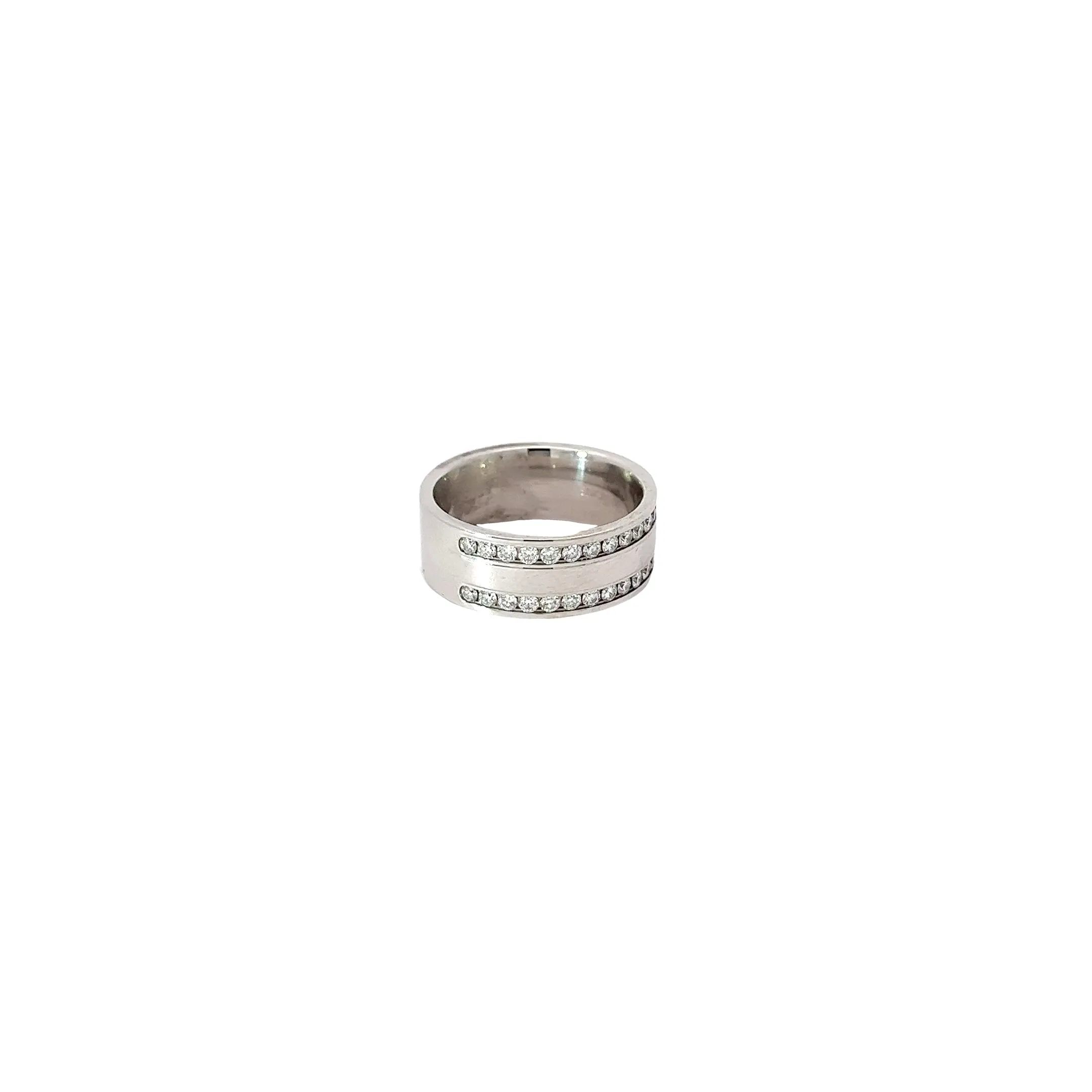 14k white gold .75ct F VS2 Round Diamond ring