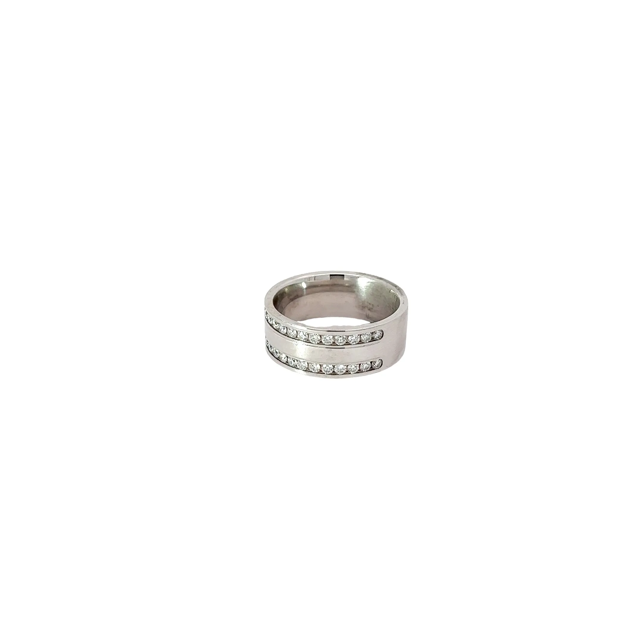 14k white gold .75ct F VS2 Round Diamond ring
