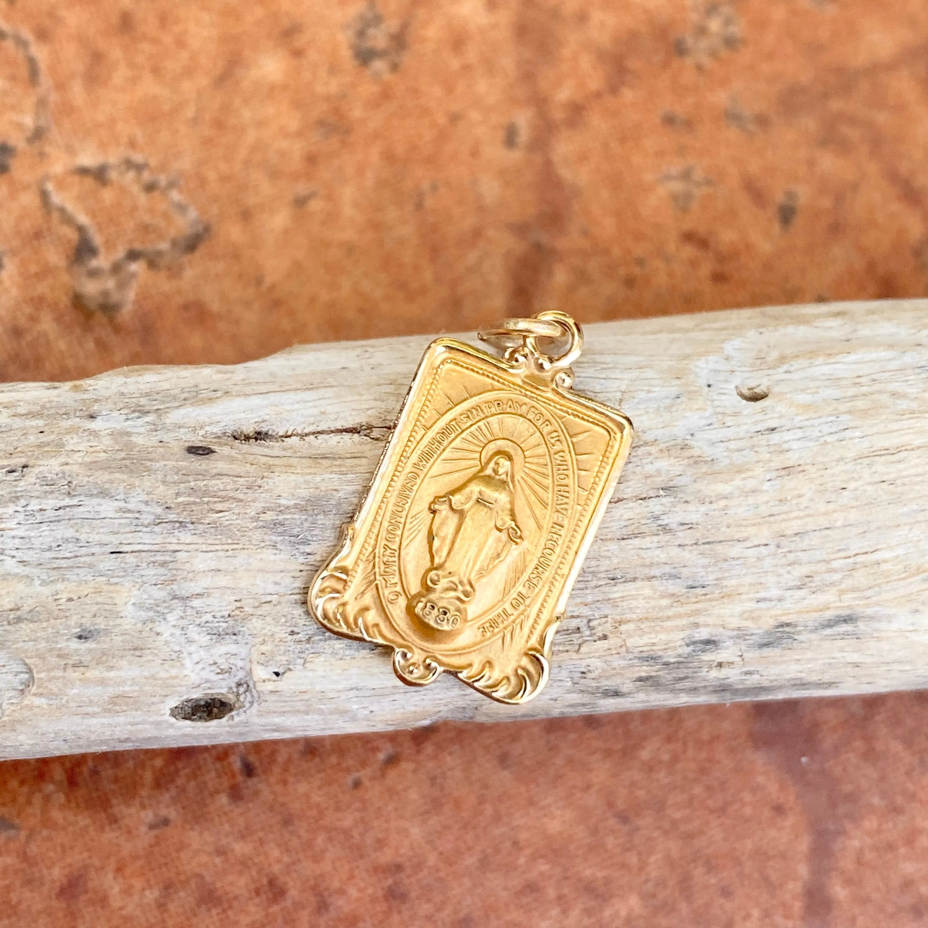 14KT Yellow Gold Rectangular Miraculous Medal Pendant Charm