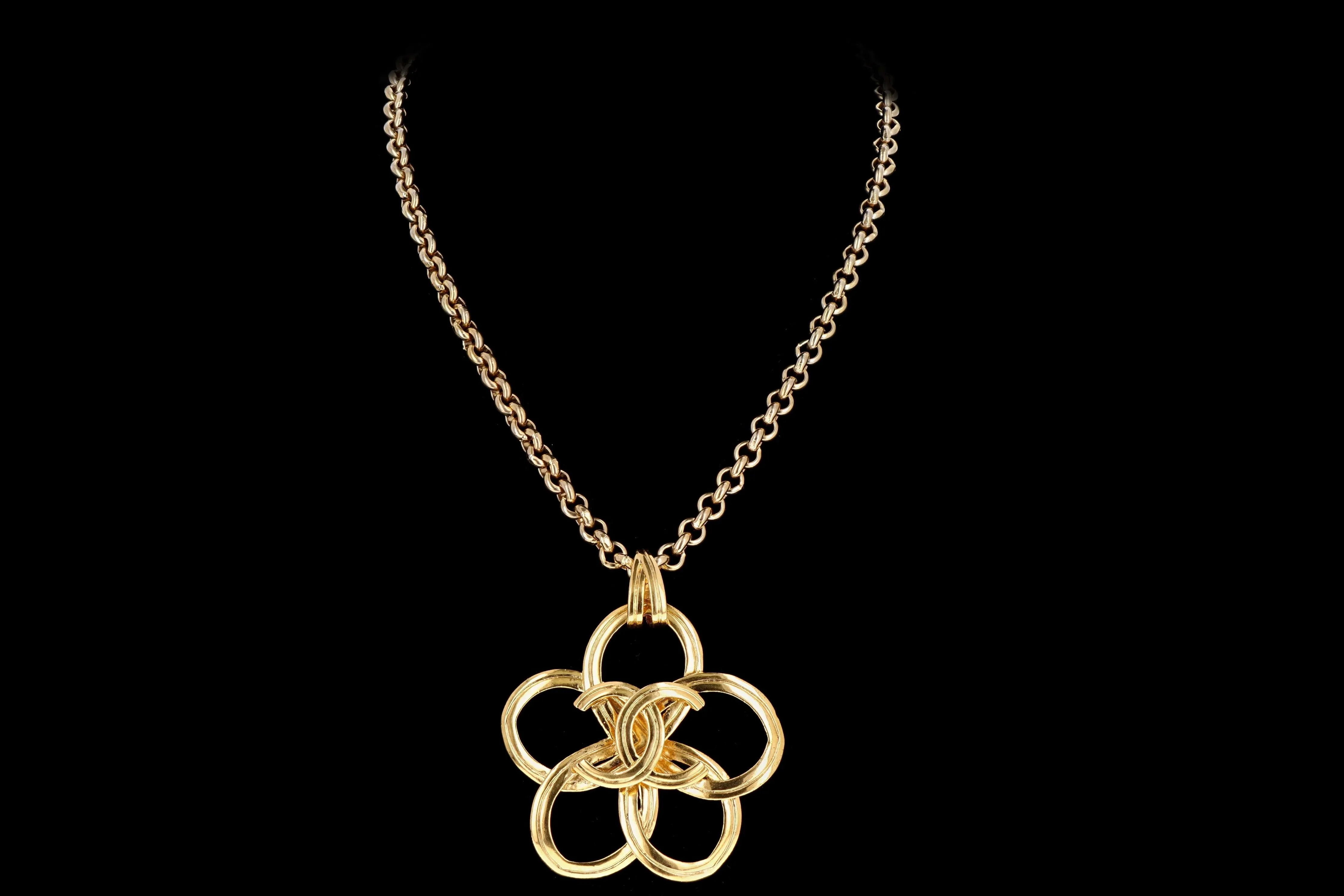 1990's Rare Chanel Gold Plated Pendant Necklace