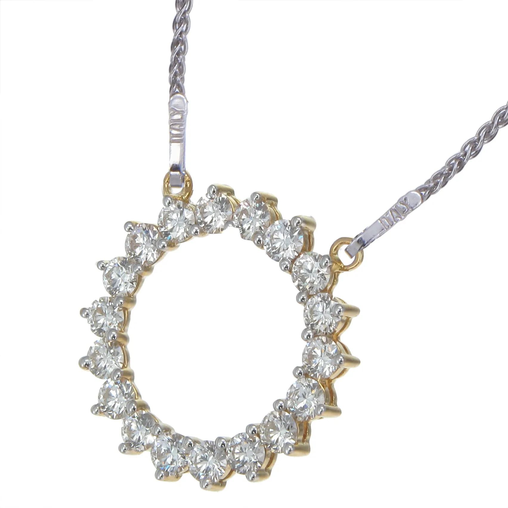2 cttw Diamond Circle Pendant Necklace in 14K Yellow Gold