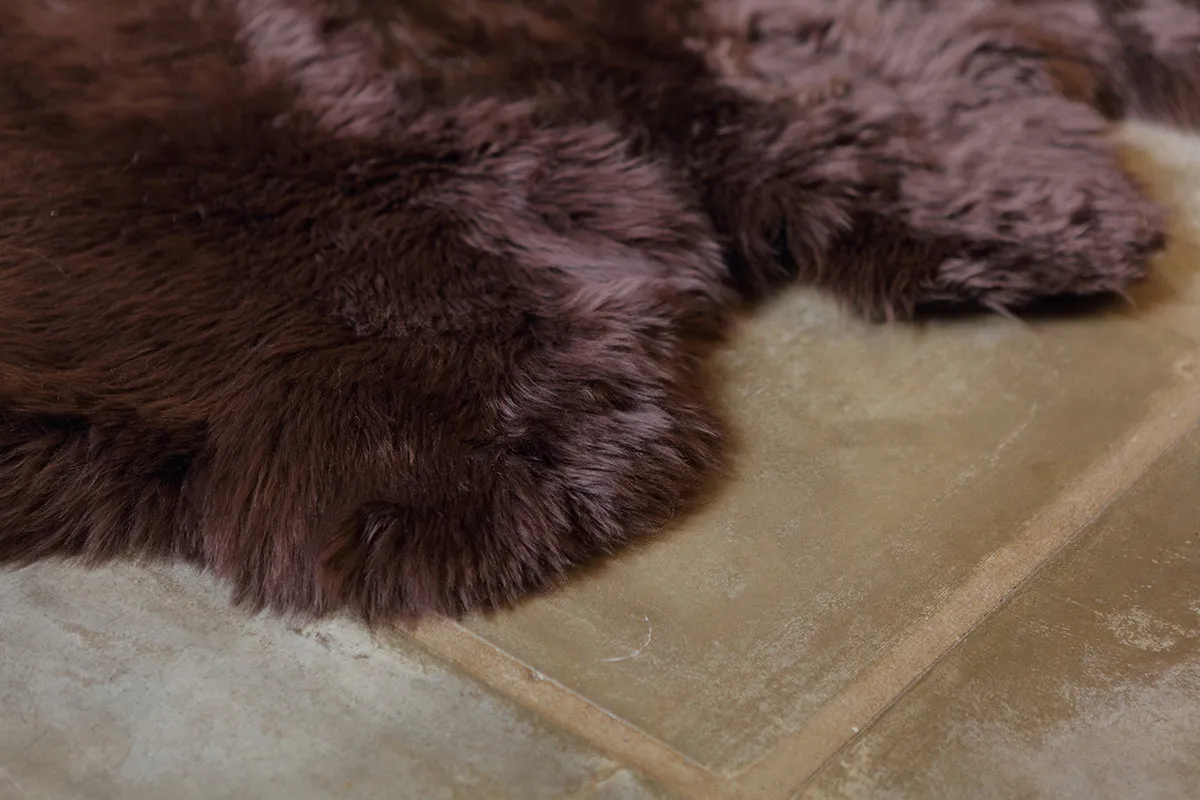 8-Pelt Large Sheepskin Area Rug - Brown Chocolate (6.2´ x  6.6´ )
