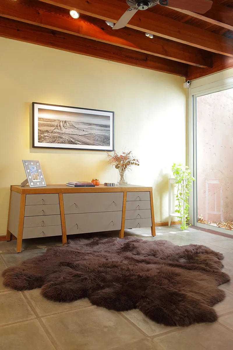 8-Pelt Large Sheepskin Area Rug - Brown Chocolate (6.2´ x  6.6´ )