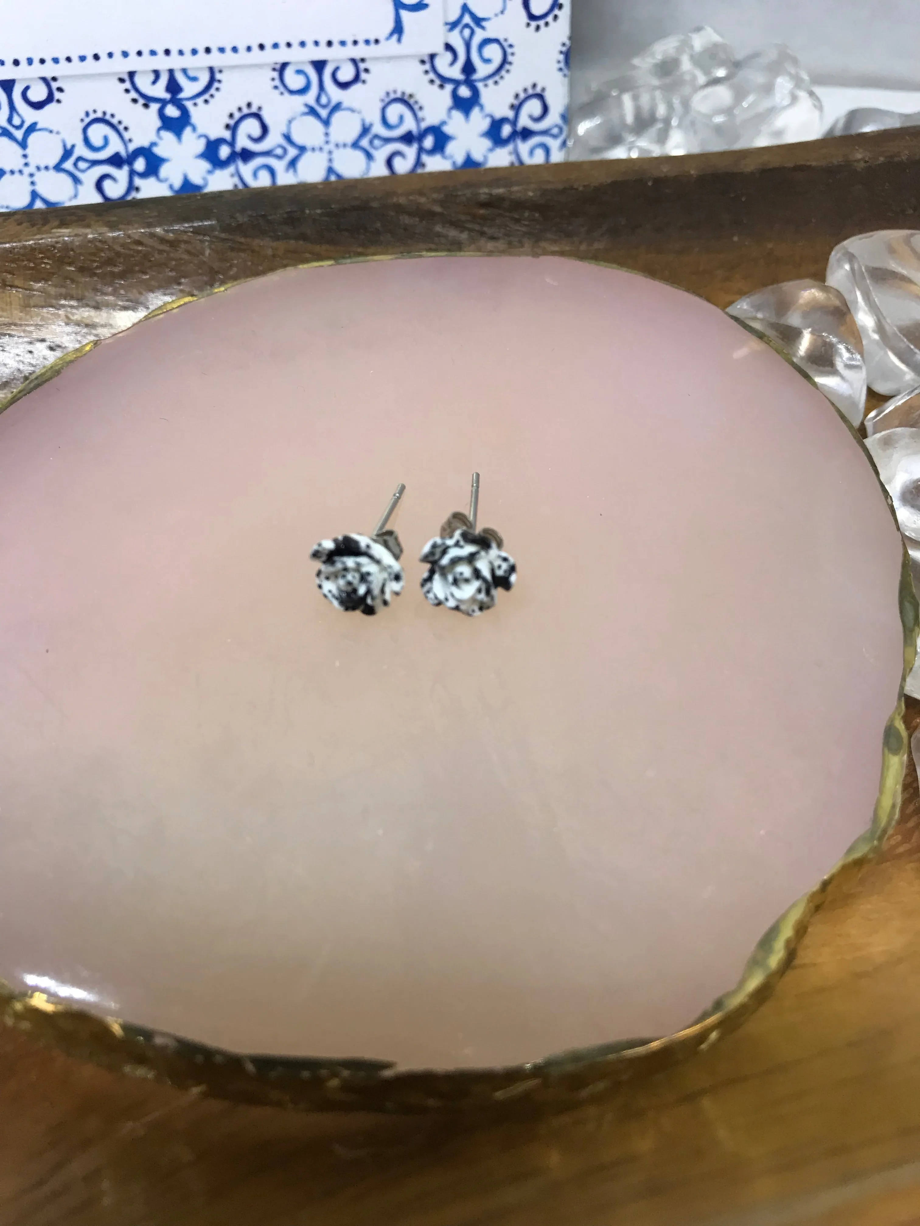 Acrylic Rose Shaped Studs