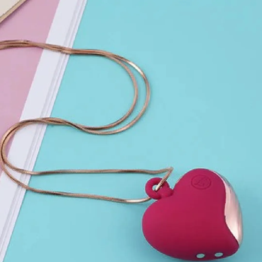 Beating Love Silicone Heart-Shaped Necklace Vibrator by Tracy's Dog