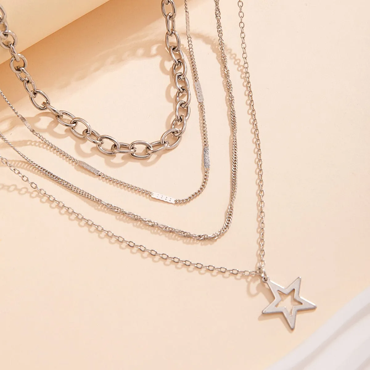Chic 4pcs Hollow Star Pendant Cable Chain Necklace Set