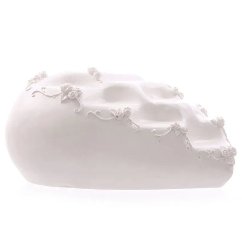 Cute Novelty White Heart Shaped Tiered Display Stand