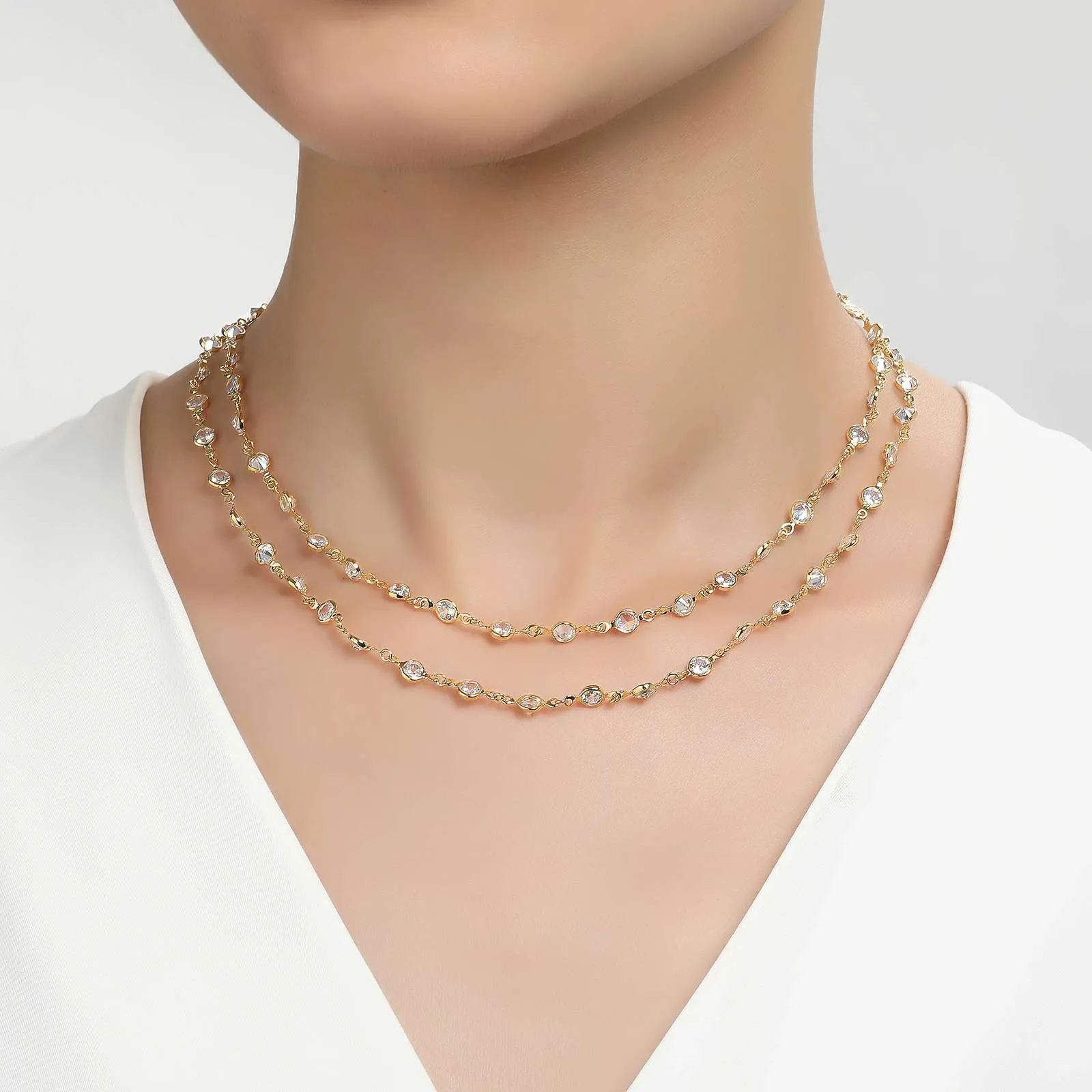 Dazzling Station Round Sparkle Chain