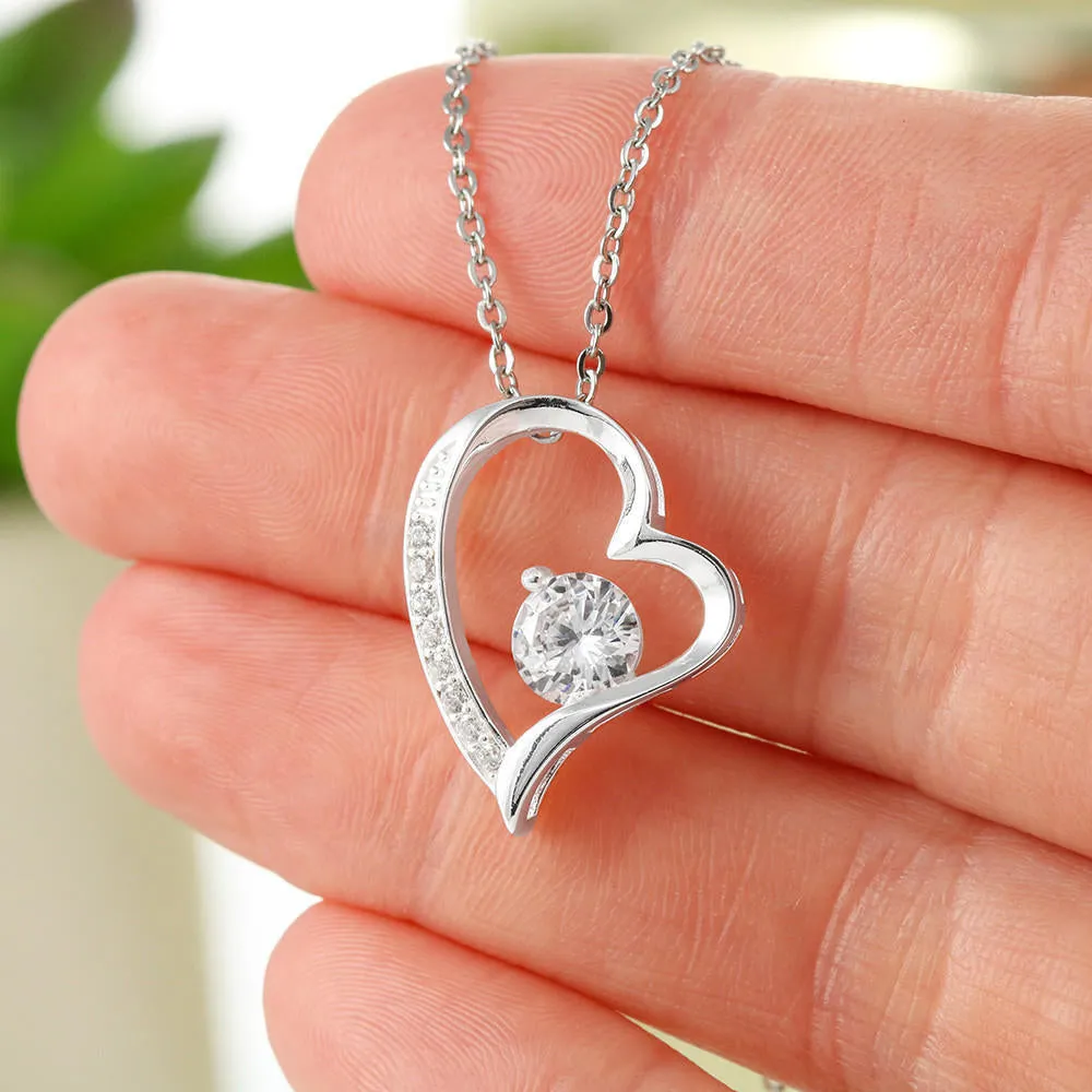 Distance Means So Little Heart and Cubic Necklace