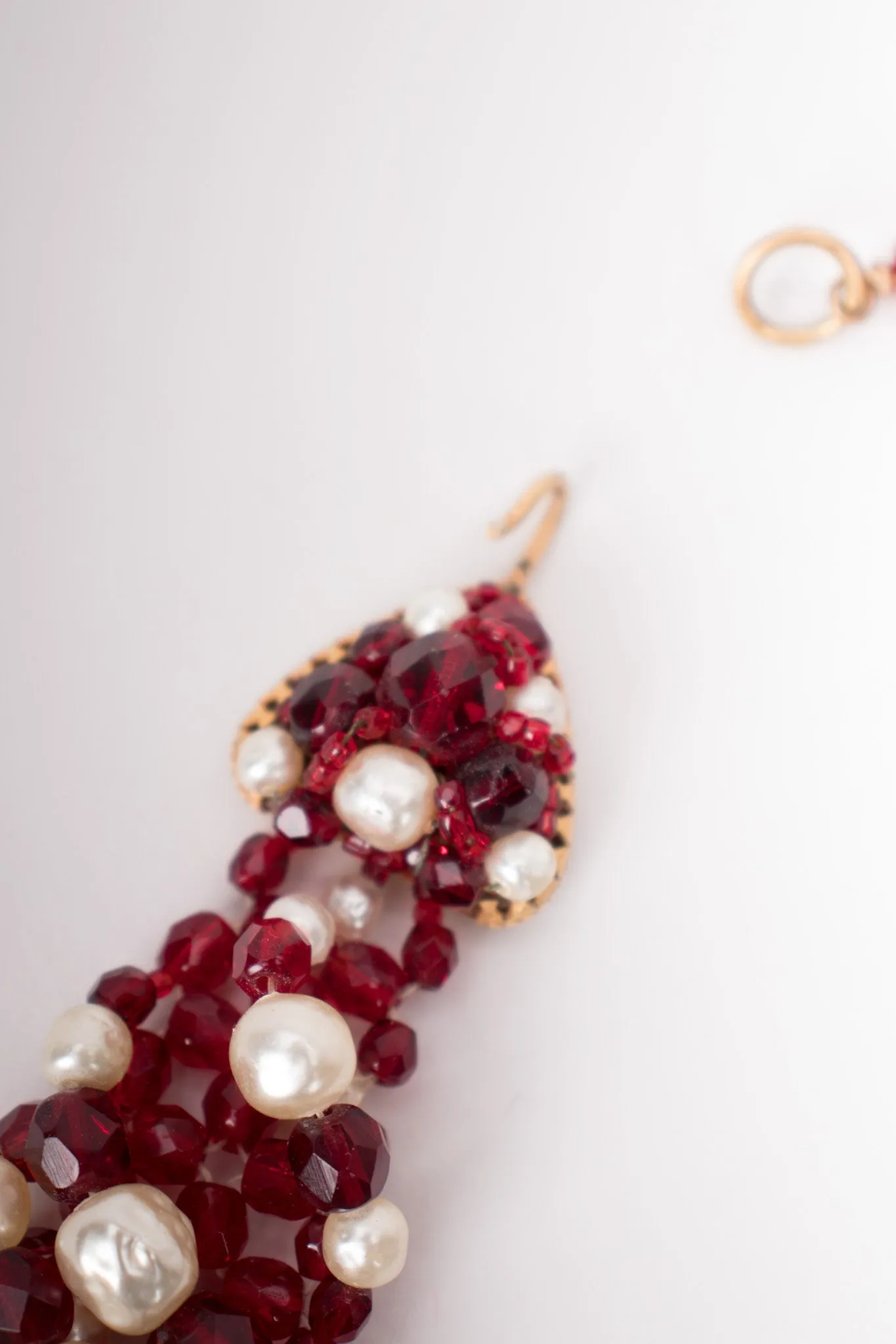 Draped Bead Pearl Necklace