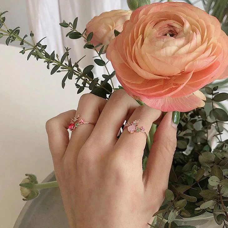 Floral Heart Ring - Mia
