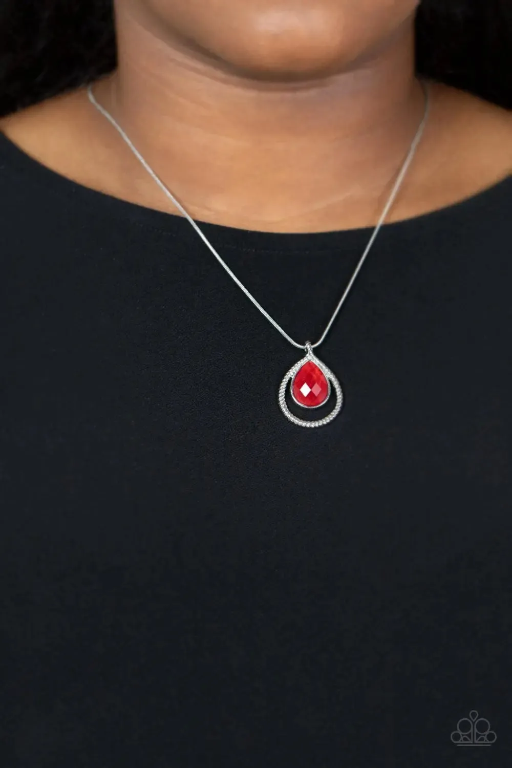 Gorgeously Glimmering - Red