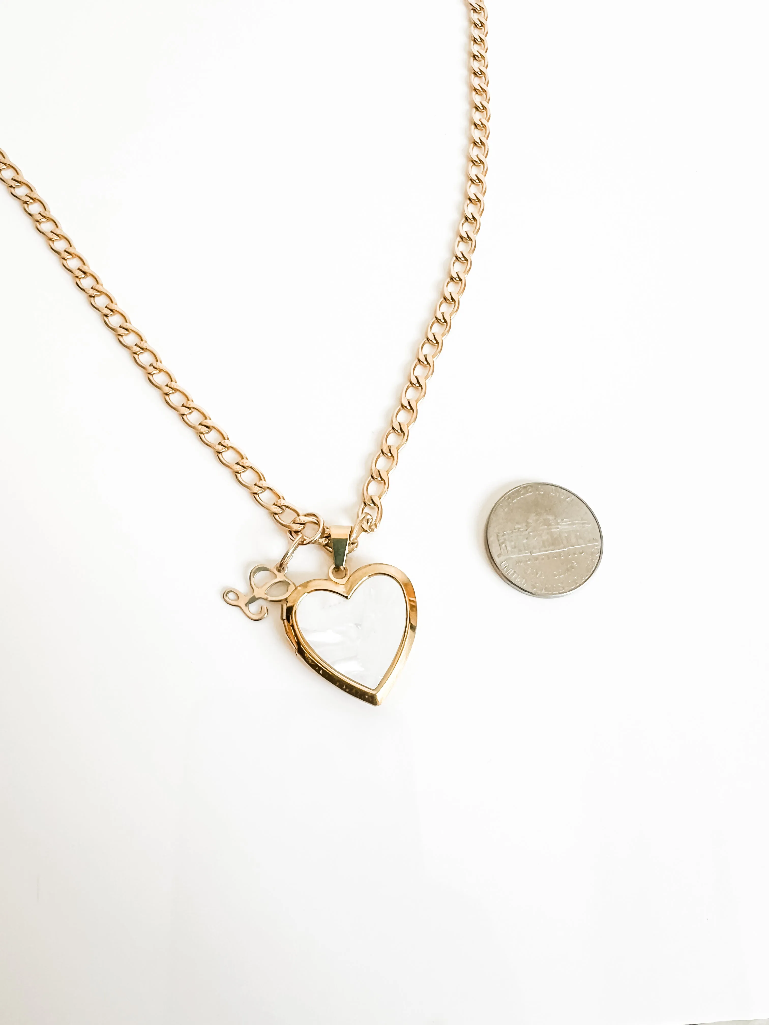 HARLOW HEART LOCKET NECKLACE