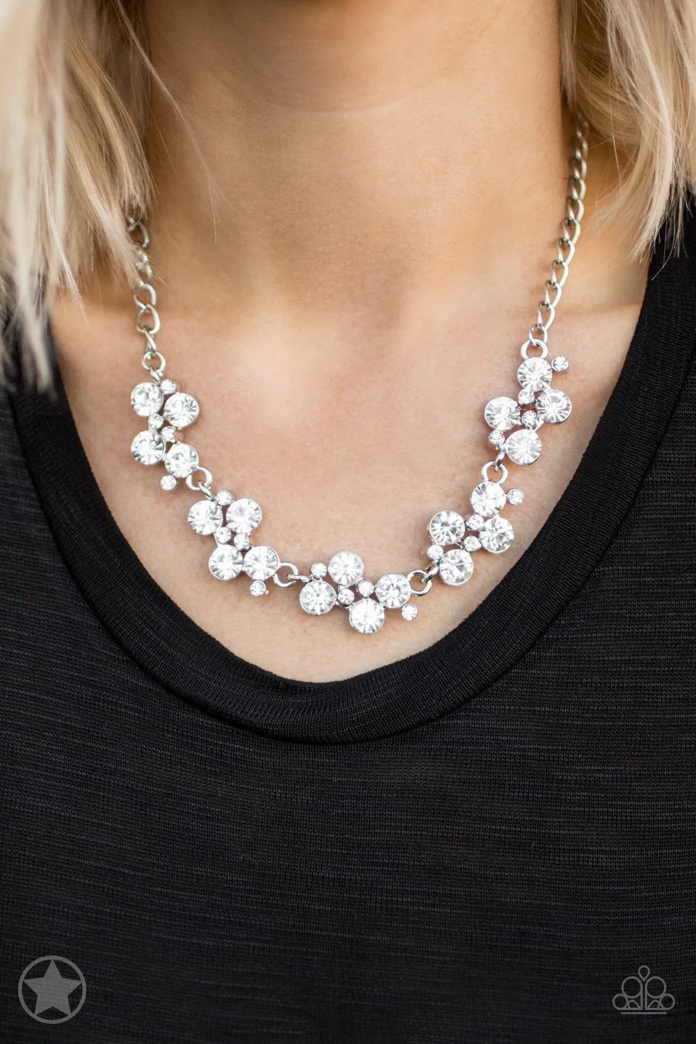 Hollywood Hills Necklace Set