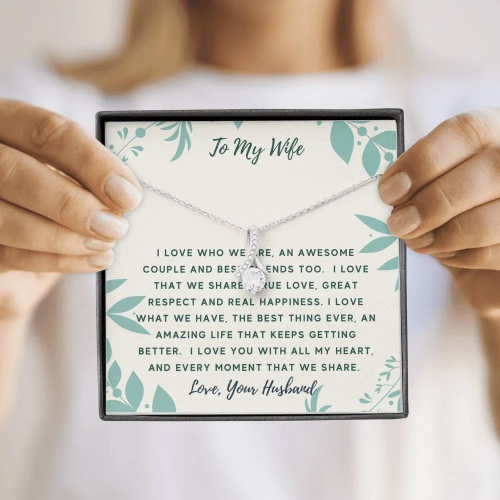 I love who we are-Alluring Beauty Solitaire Necklace for Wife