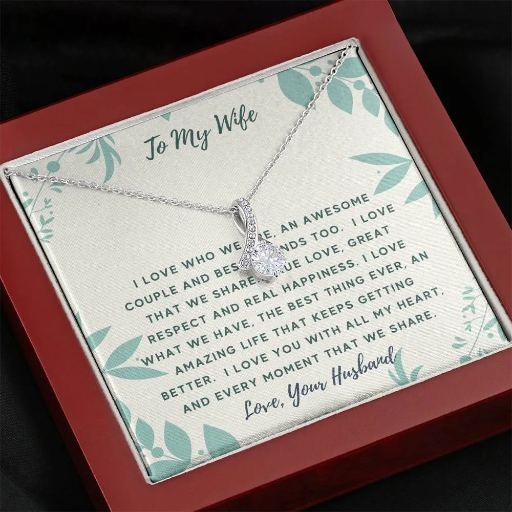 I love who we are-Alluring Beauty Solitaire Necklace for Wife