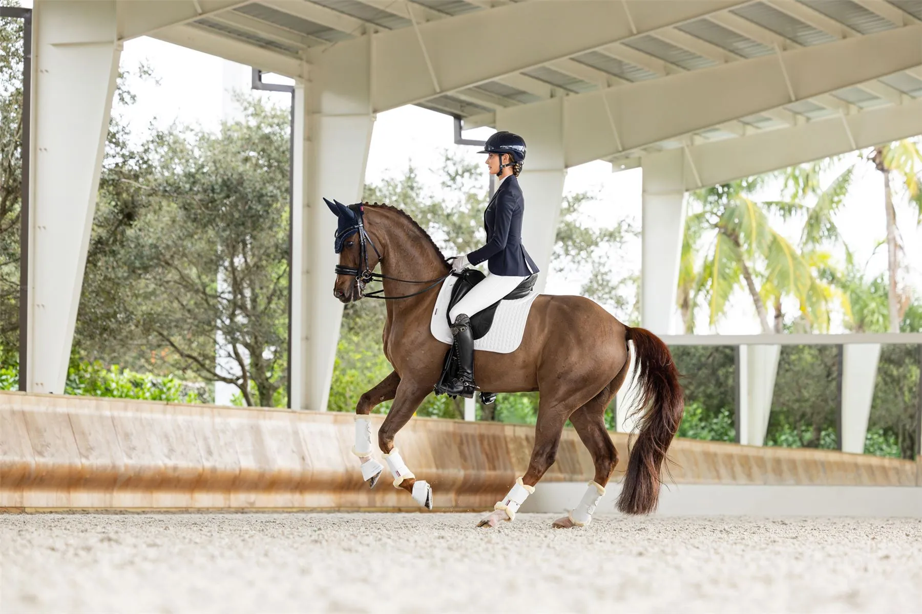 LeMieux ProSorb Plain 2 Pocket Dressage Square