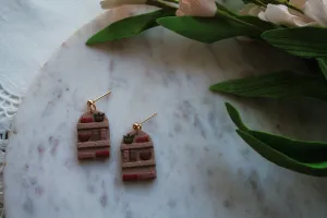 Mini Heart Bookshelves