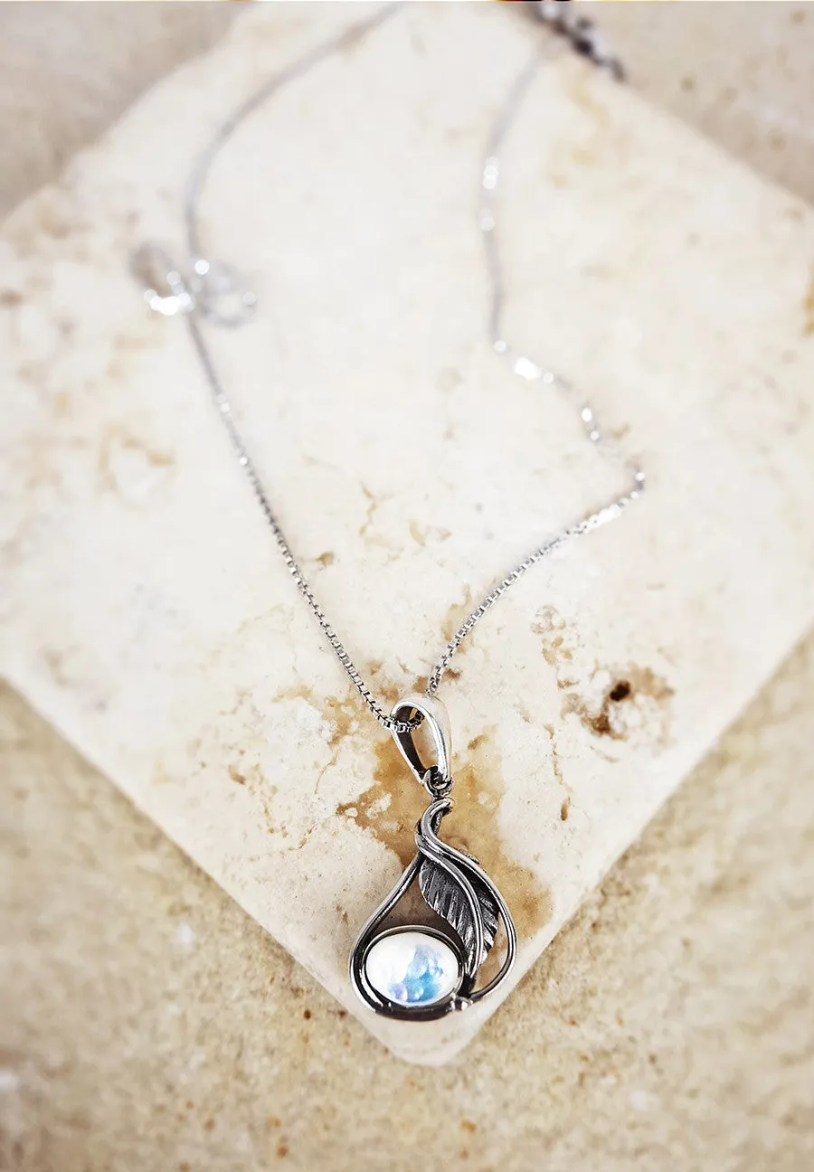 Moonlit Meadows Necklace