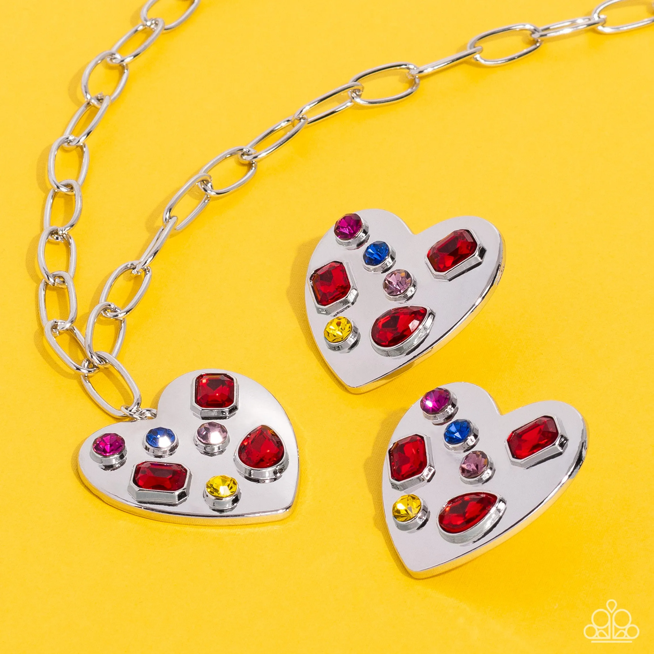 Paparazzi Online Dating - Red Necklace