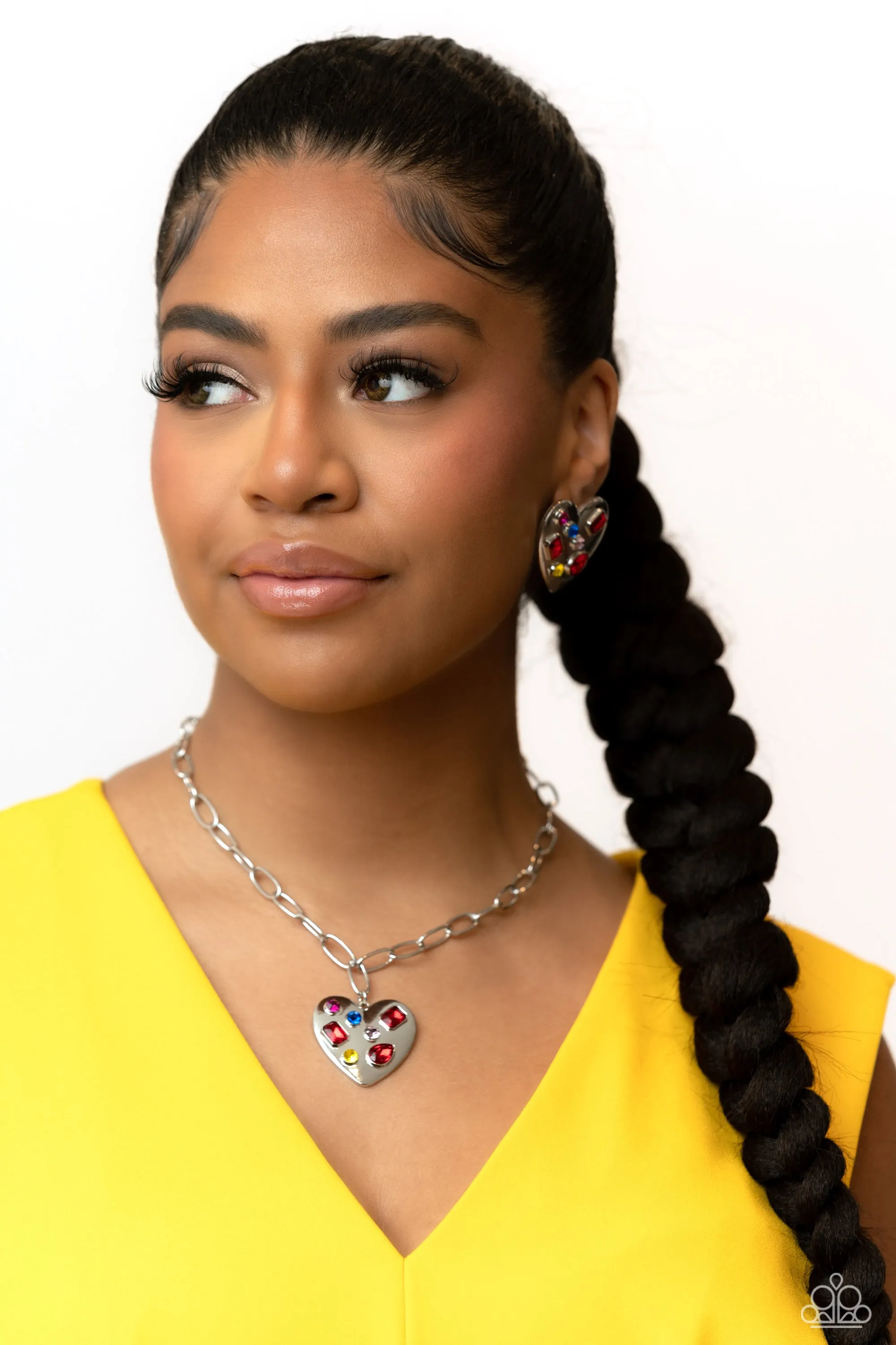 Paparazzi Online Dating - Red Necklace