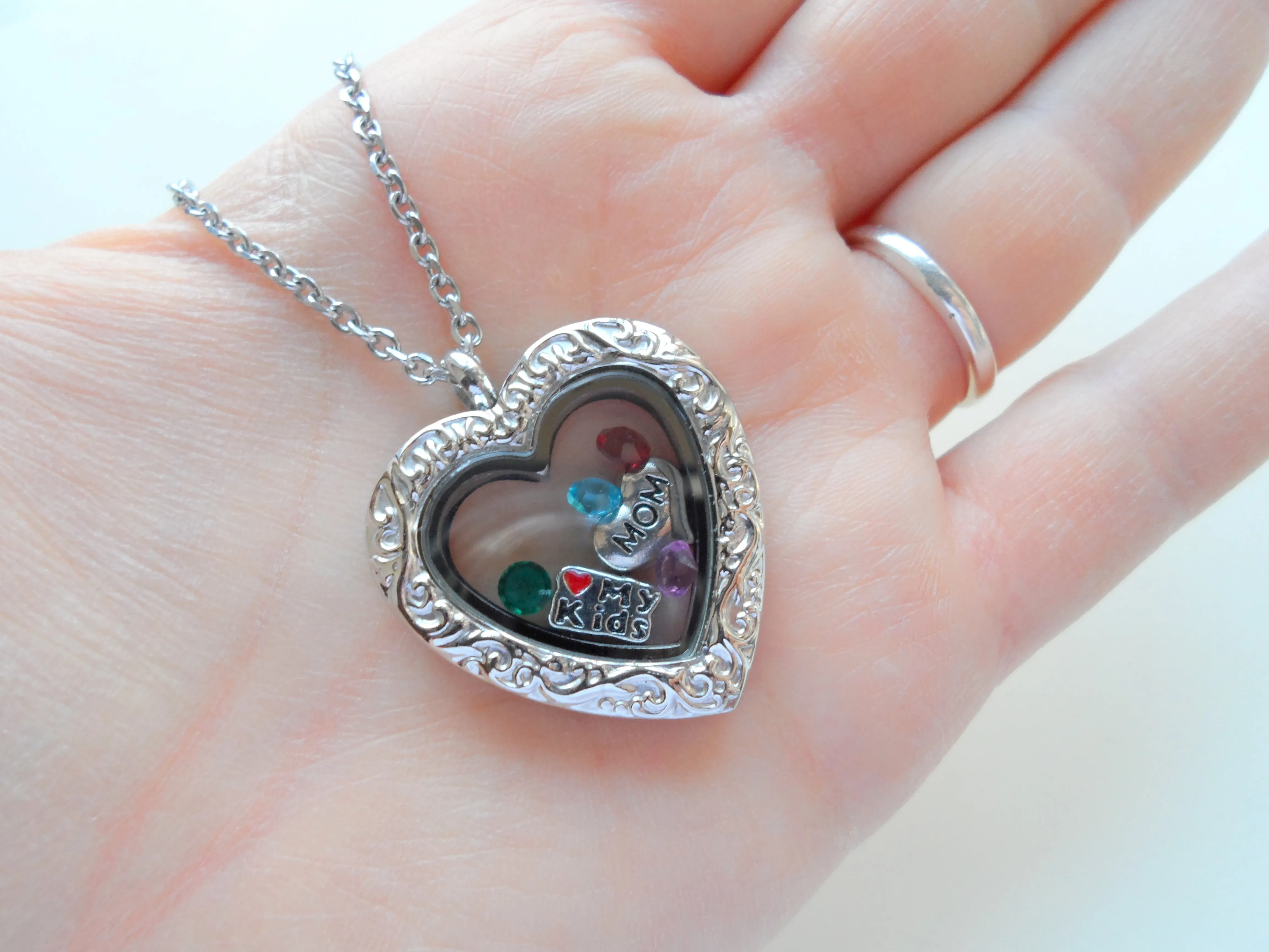 Personalized Silver Design Heart Locket Necklace for Mother or Grandma - by Jewelry Everyday