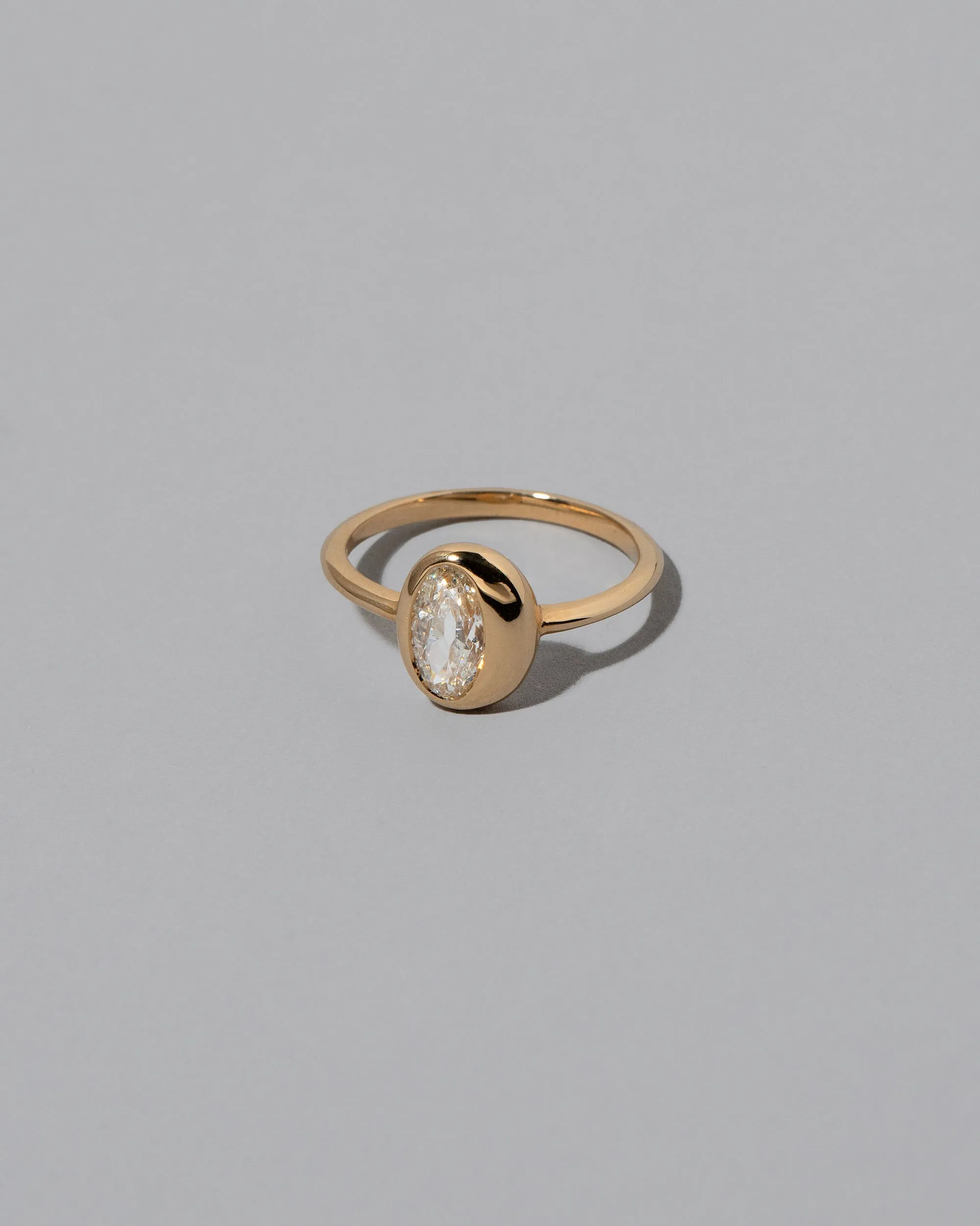 Precise Ring - Moval Diamond