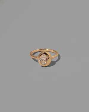Precise Ring - Oval Diamond