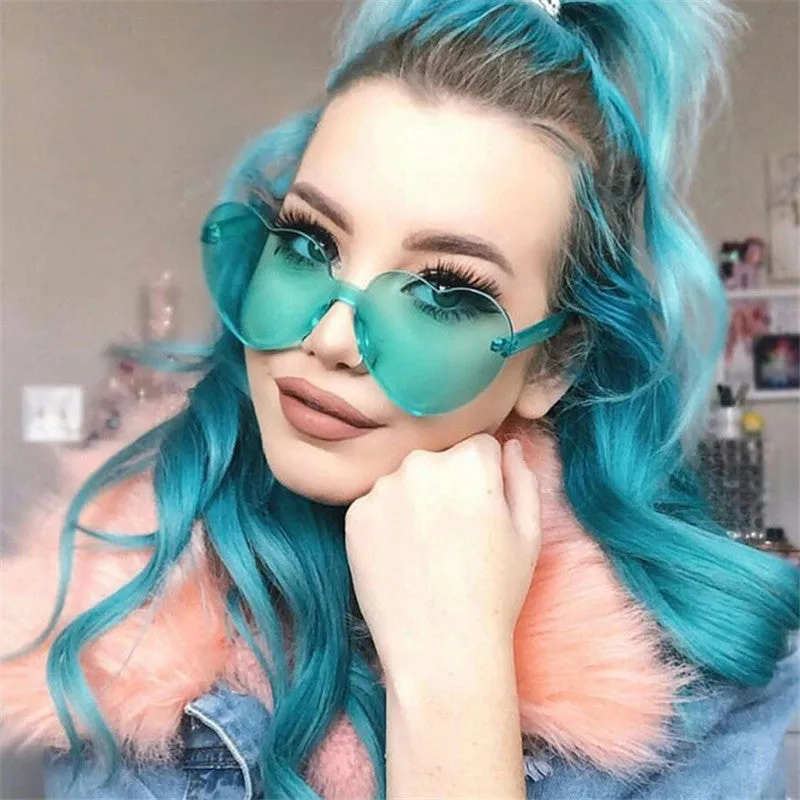 "HEART $HAPED GLA$$" Color Eyewear
