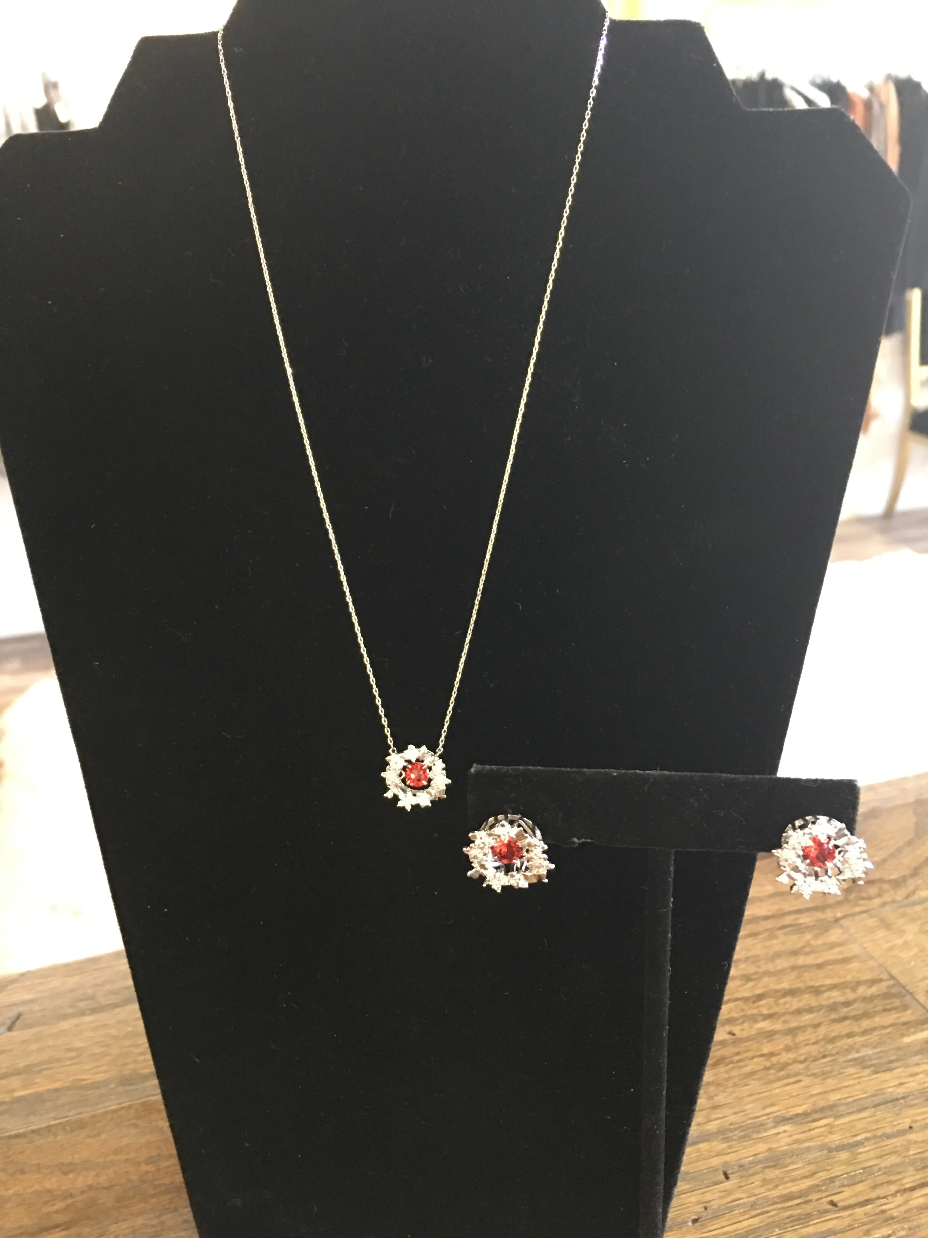 Red Crystal Necklace with Shimmering Stone