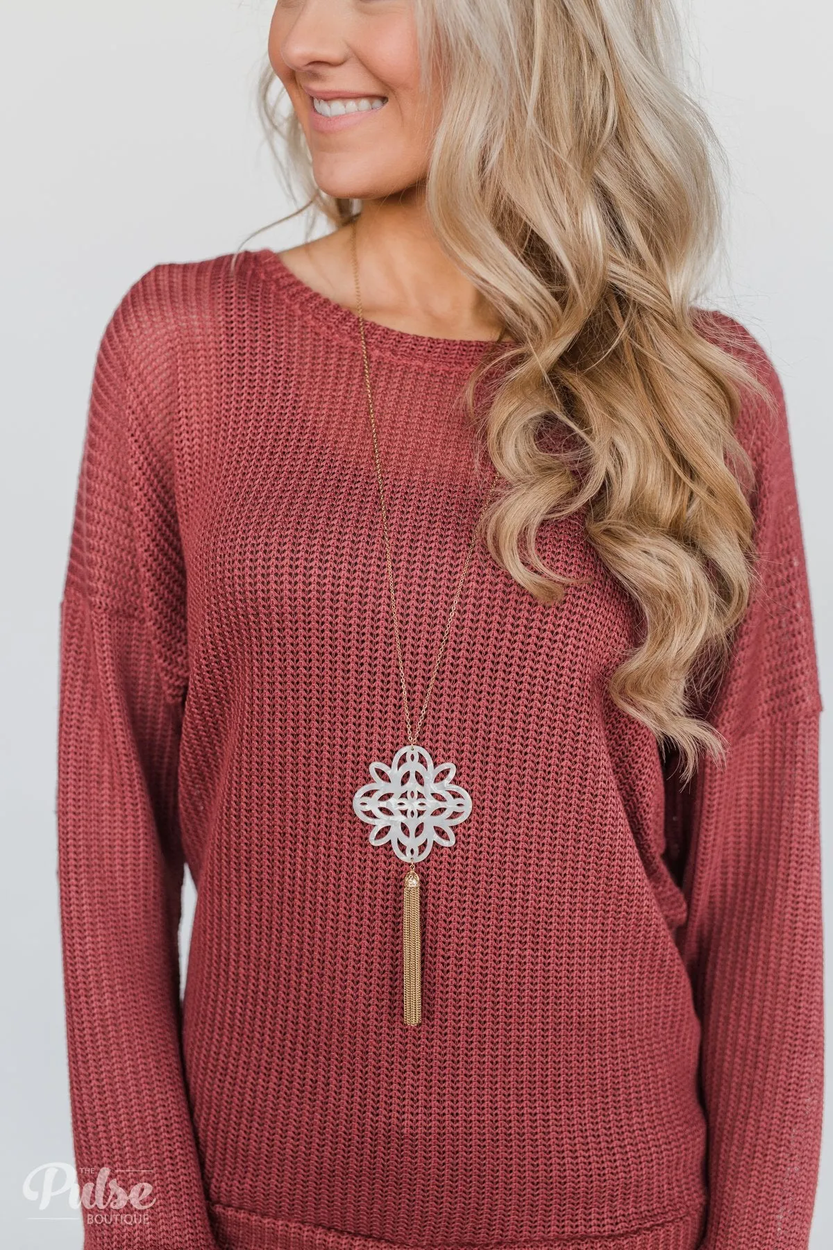 Snowflake & Tassel Necklace- Gold