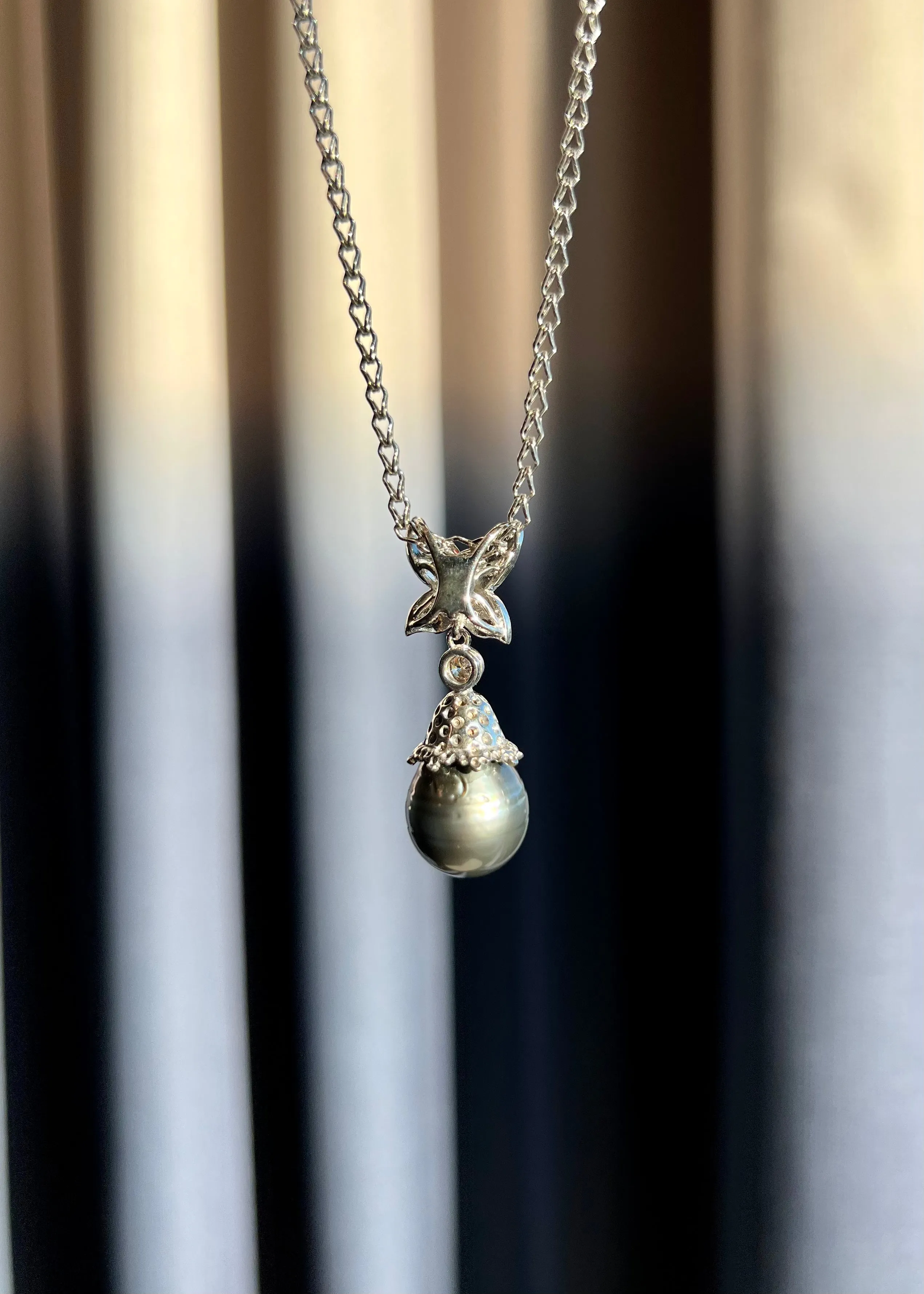 Tahitian Black Pearl & Champagne Diamond Pendant Necklace
