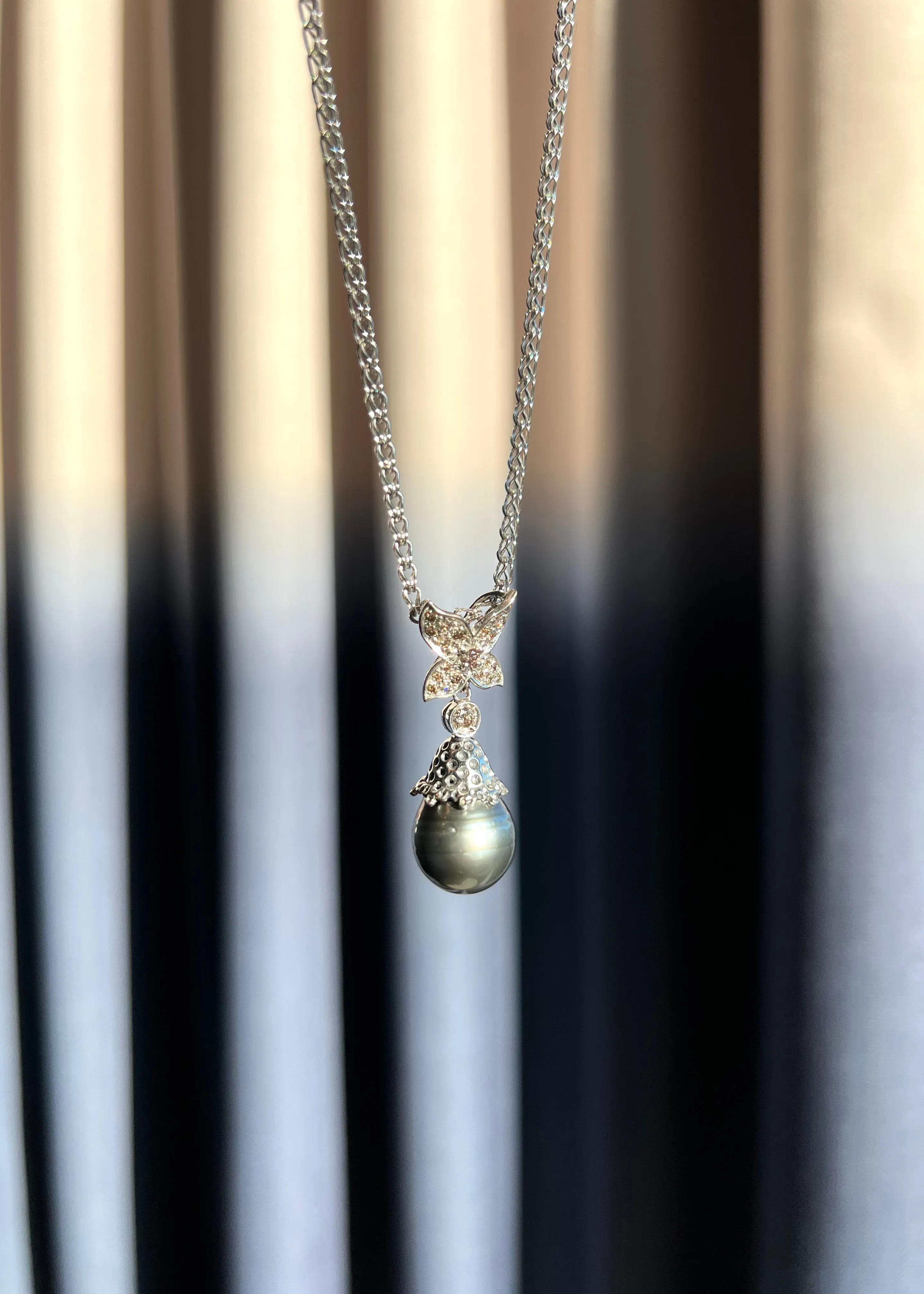 Tahitian Black Pearl & Champagne Diamond Pendant Necklace