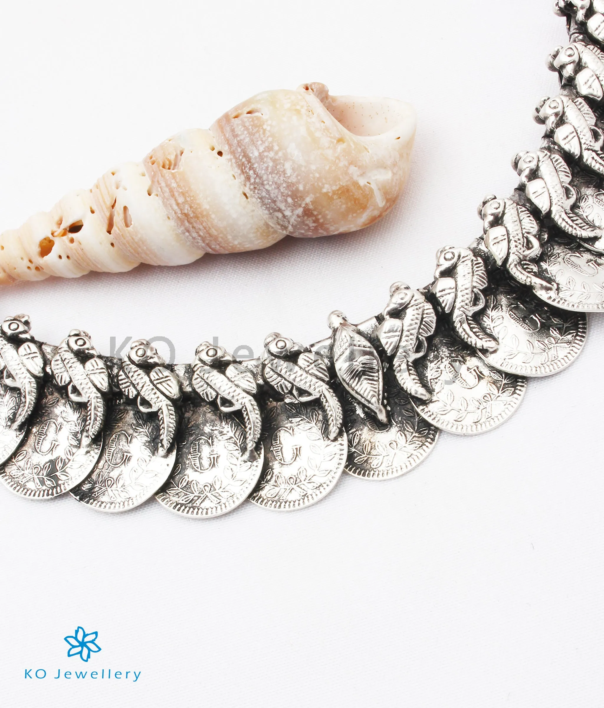 The Dharaa Antique Silver Kasumala Coin Necklace/Waistbelt(Oxidised)