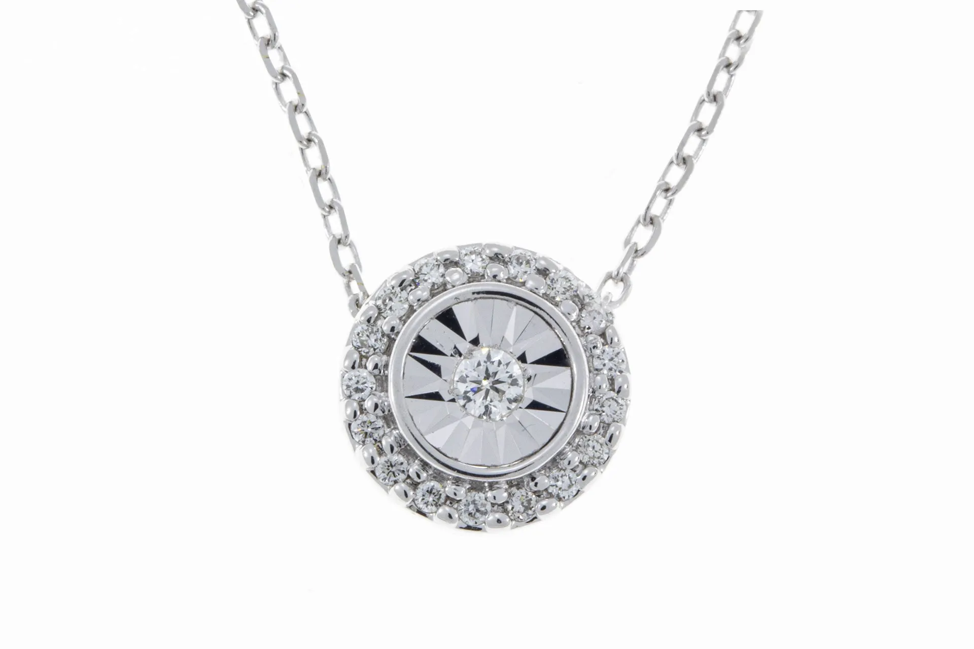 The Halo Pendant