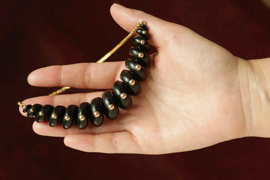 Victorian Piqué Swirl Necklace