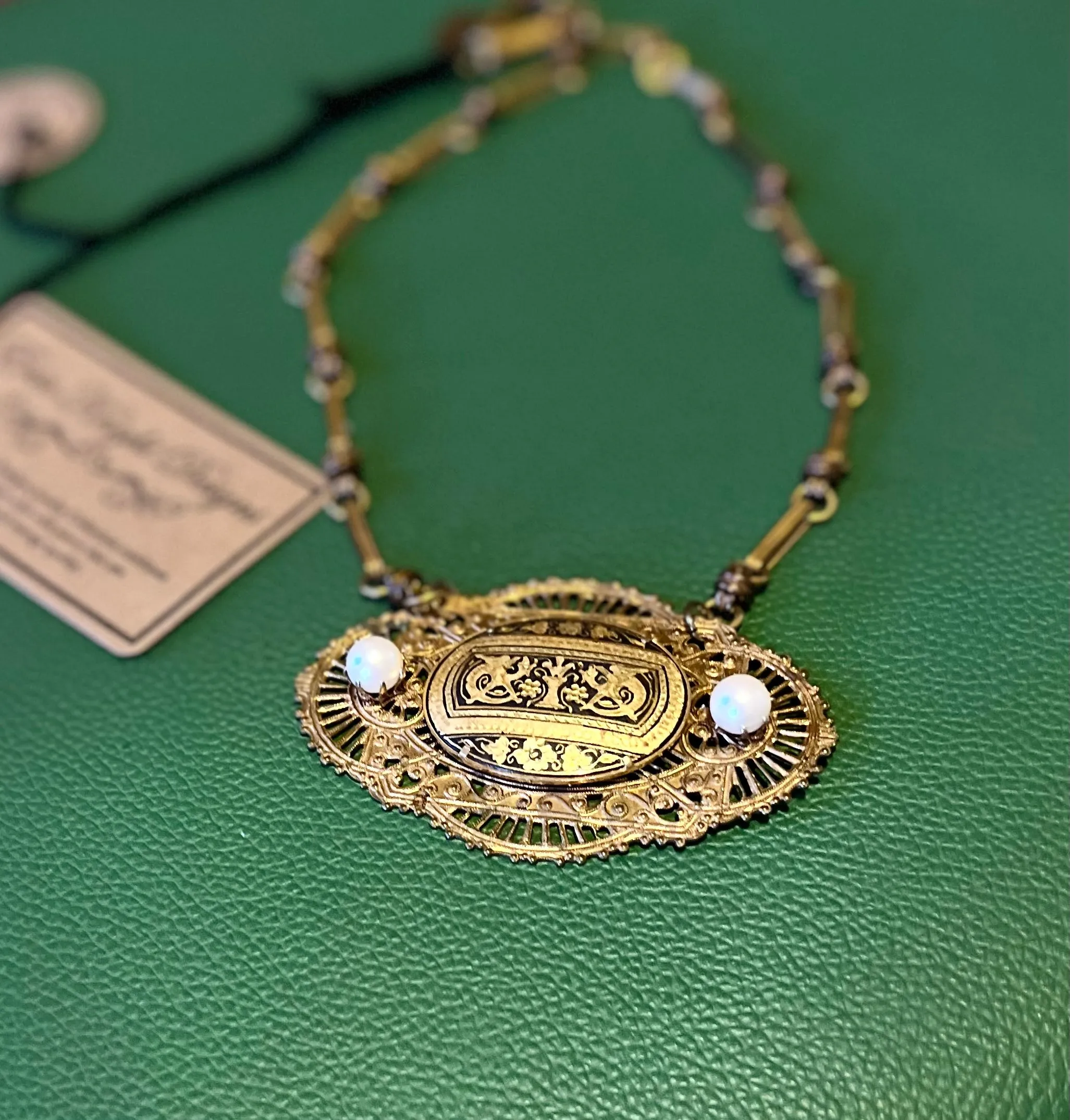 Vintage Chain w/ Vintage Damascene Pendant
