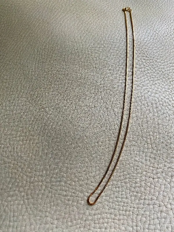 Vintage Italian box link gold chain necklace - 16inches of 18k gold