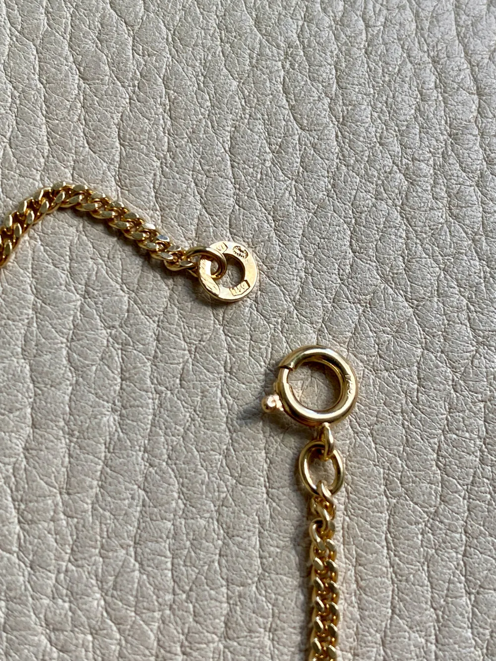 Vintage Italian Classic 18k gold curb link necklace, era 1944-1967 - 20 inch length