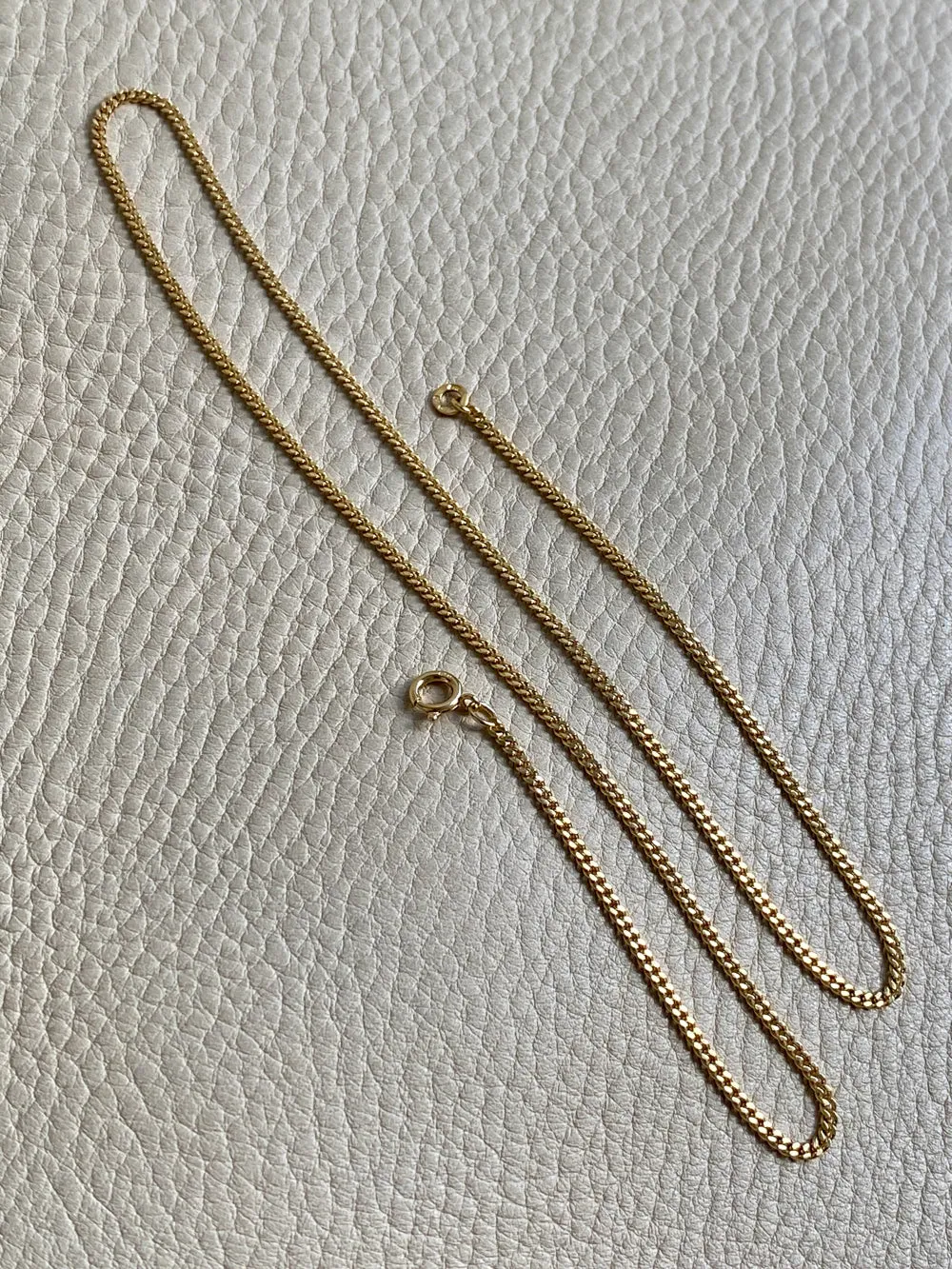 Vintage Italian Classic 18k gold curb link necklace, era 1944-1967 - 20 inch length